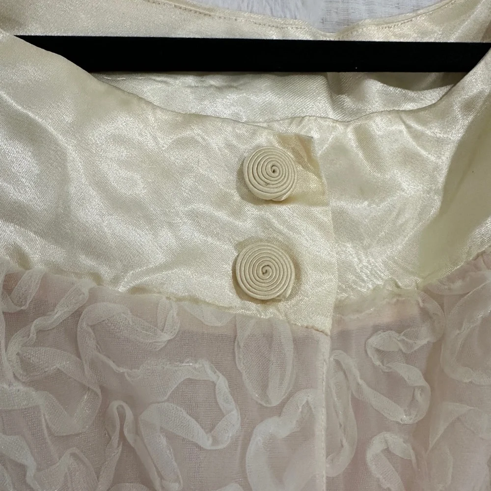 Dior Cream Textured Robe - Picture 7 of 9